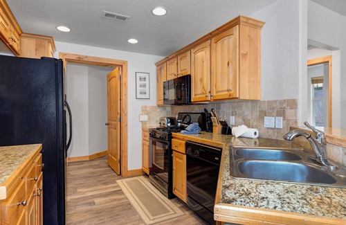 Bear Hollow Village Apartment | Fox Pointe at Redstone by Park City Vacations