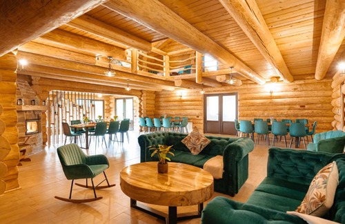Stanceni House | Fox Wood House