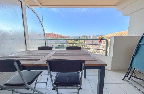 Frejus Port Apartment | Fréjus 2 pièces avec Terrasse, proche des Plages