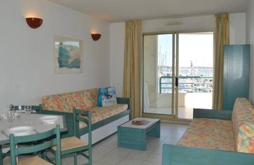 Frejus Port Apartment | Fréjus: Appt 2P, 5 pers, Piscine, Plage à 150m, Parking, Animaux OK - FR-1-226A-357