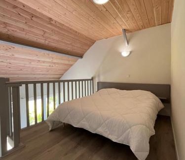 Montigny-en-Morvan Apartment | Frêne