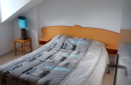 Saint-Geniez-d'Olt Condo | Charmante Résidence au Pied du Plateau de L'aubrac Saint Geniez D'olt 2 Piscine