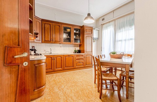 Livorno Apartment | Frank s House Apartment - Li-e625-atti37e5