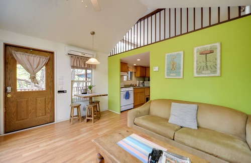 Fredericksburg Cabin | Fredericksburg Cabin Rental on a 27-Acre Winery!
