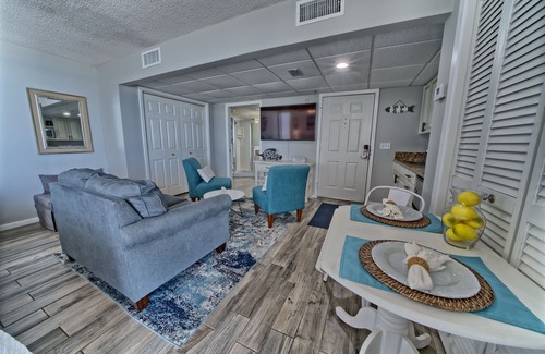 Long Beach Condo | Free Beach Chair/Umbrella Service! Tower 4-307E Long Beach Resort