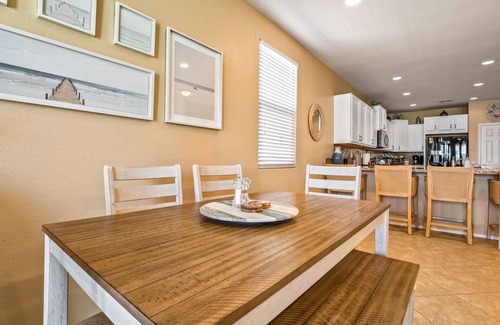 Surprise Farms House | Free Heated Pool, Hot Tub, Built in Grill.