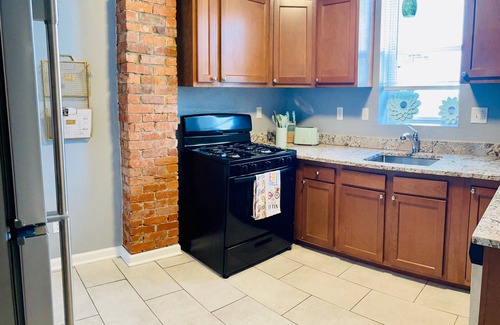 East Allegheny House | Free Park+3 BR *3 bathrooms*Walk to PNC & Acrisure