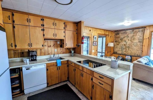 Sullivan House | Frenchman Bay Oceanfront Getaway