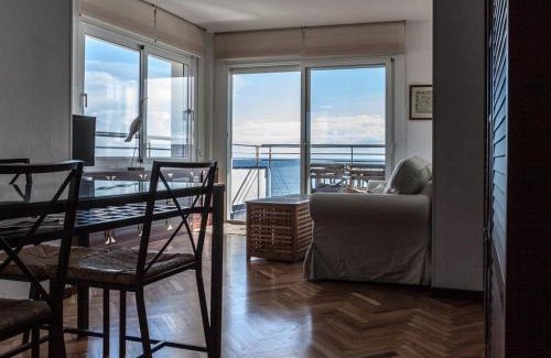 L'Escala Apartment | FRENTE AL MAR-Wifi FREE