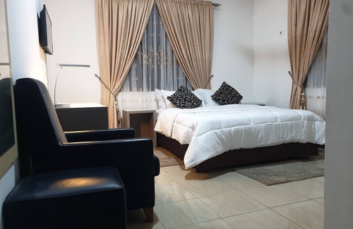 Teshie House | Fresh Air Lodge
