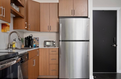 Traverse City Condo | Freshly Decorated 1 Bedroom Condo at Trailside 45!