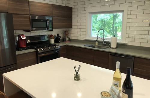 Mount Tremper House | Freshly Renovated Home in Catskills Sweet Spot!!!