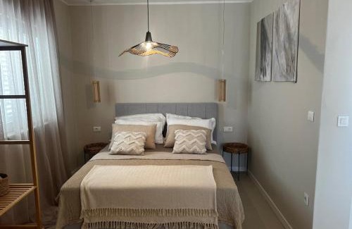 Sukosan Apartment | Frida en suite
