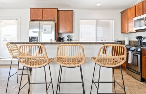 Twentynine Palms House | Friends and Family! 29 Palm Oasis 3mi to Joshua Tree