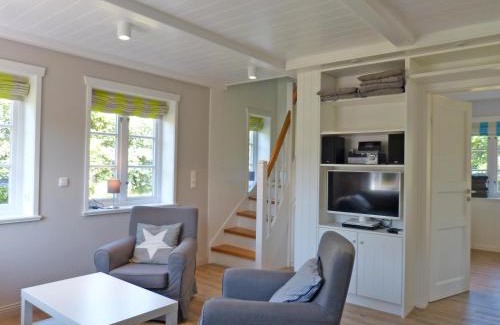 Suddorf House | Friesenhaushälfte Backbord