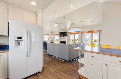 Brigands' Bay House | Frisco Sol: Canalfront | Sound Views | Boat Dock