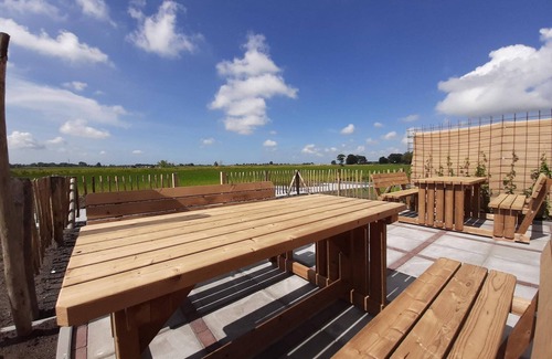 Leons House | Frisian Home with furry friends