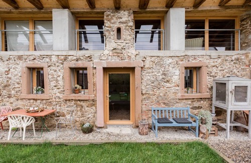 Gundelfingen Apartment | FRIZ 1, Familien-Apartment in historischer Scheune, 2 Schlafzimmer