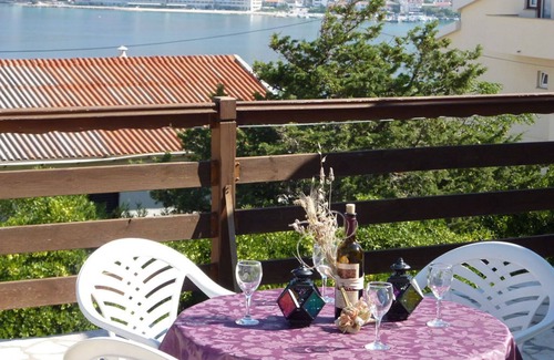Pag Apartment | From 22 a day. Only 200 meters from the beach with beautiful sea views