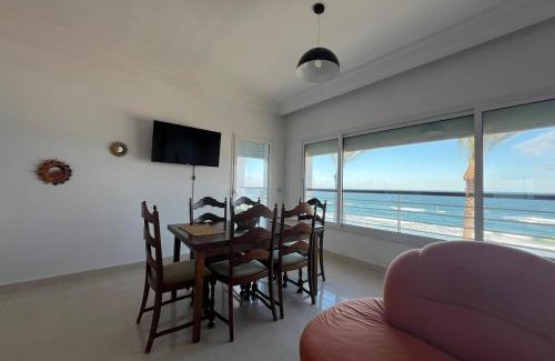 Hiboun Apartment | Front sea balcony mahdia 2