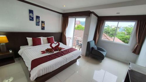 Patong Apartment | Fruit Paradise