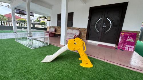 Mata Kuching House | Full House Melaka