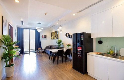 Hai Ba Trung Apartment | Full House Times City