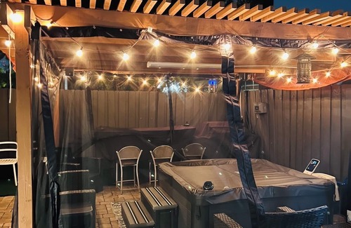 Miramar Apartment | Full privacy screen, Hot Tub ,full panel shower outdoor TV &bluetooth speakers