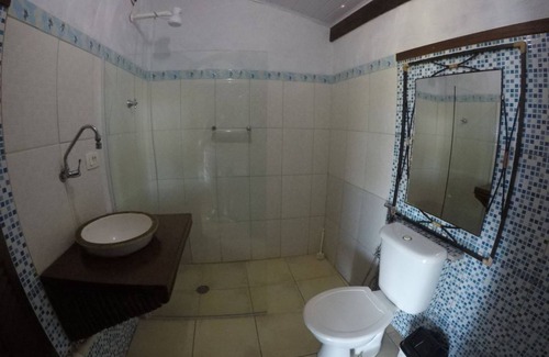 Portinho House | Full sea and mountain views 100m from the beach