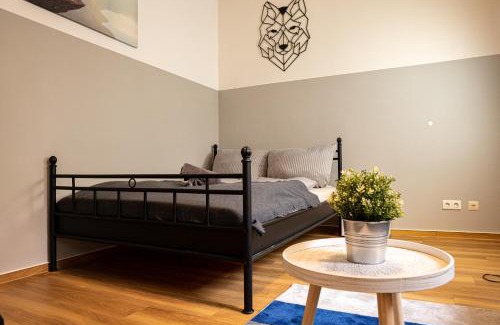 Halle Apartment | FullHouse - Halle - T28 - Wolf Apartment