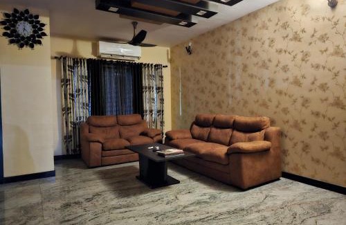 Kundapur Apartment | Fully Airconditioned Uber Luxurious Holiday Home.