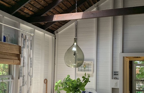 Ocean Beach Cottage | Fully Booked for Summer 2023 - Charming Cottage, Perfect Location!