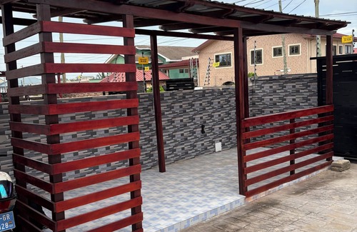 Nungua Apartment | Fully furnished 3-bedroom apartment in an Estate at Sakumono with all you nee