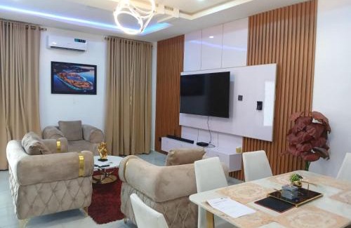 Ishara Apartment | Fully Furnished and Serviced 4Bedrooms Duplex