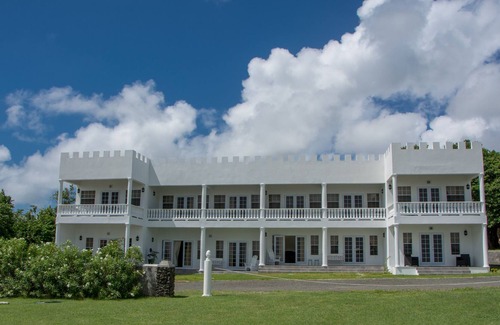 Savannes Apartment | Fully furnished/modern apartments with ocean view, 5 mins from the beach