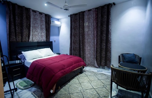 Kumasi Apartment | Fully Furnished Two Bedrooms, Modern Kitchen, Wifi