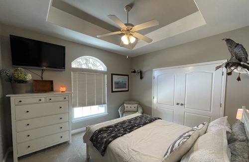 Corpus Christi House | Fully-furnished waterfront home with amazing sunset views and custom finishings