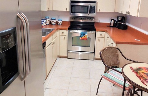 Tavares Villa | Fully Furnished Villa in Tavares, Fl. 30 Day Minimum stay.