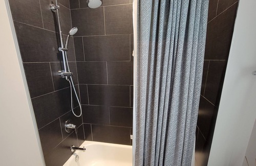 Brewerytown House | Fully renovated 2 Bedroom private house in Brewerytown