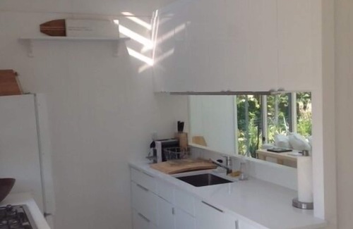 Culloden Shores House | FULLY RENOVATED LEISURAMA NEAR THE BEACH - AUGUST AVAILABILITY