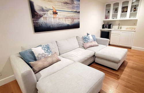 Arden-Arcade House | Fun and Style All-in-One