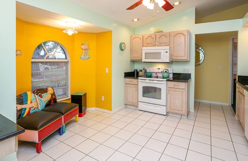 Willoughby Acres House | **FUN AND UNIQUE SINGLE FAMILY HOME W/ POOL**FULLY FURNISHED SEASONAL RENTAL**