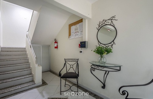 Centro Apartment | Functional Apt 120m From the Beach in BC Cec0302