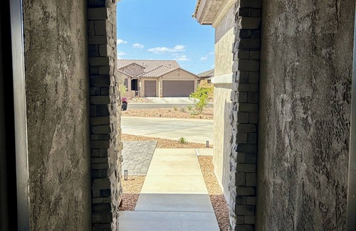 Green Valley House | Furnished 2 BR+Den home for your stay in Quail Creek