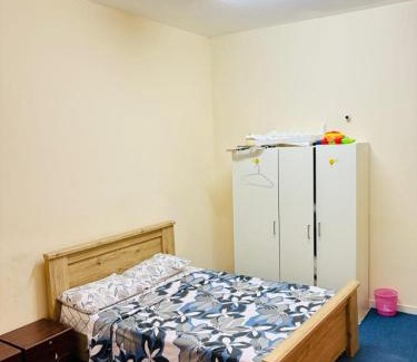 Al Ain House | Furnished private room in a villa with separate own bathroom