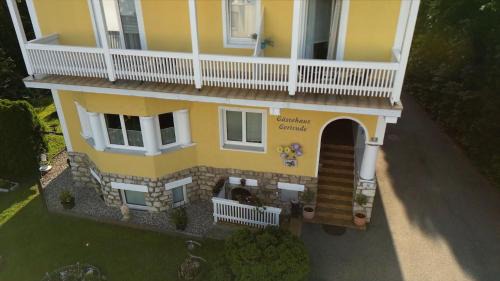 Velden am Worther See House | Gästehaus Gertrude