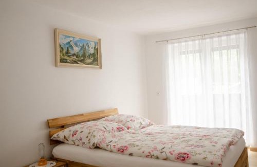 Gmain Apartment | Gästehaus Tannenberg