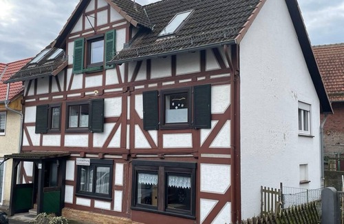 Heinebach House | Gästezimmer in Einem Ferienhaus