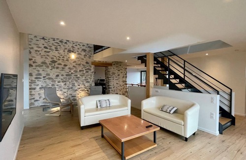 Saint-Julien-Chapteuil Cottage | Gîte à la Lisière de Font Bonne