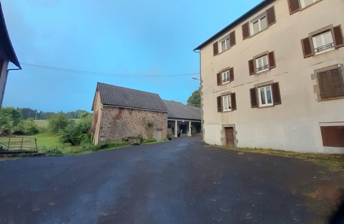 Aveze House | Gîte à Proximité de la Bourboule/mont-dore sur la Route des Fromages D'auvergne